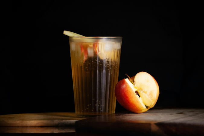 Shroud Apple (Photo by Richard Wang on Unsplash)